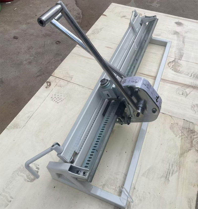 手扳钉扣机1000型